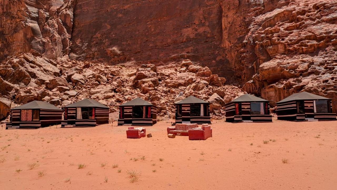 Whydesert Camp & Tours 와디럼 외부 사진