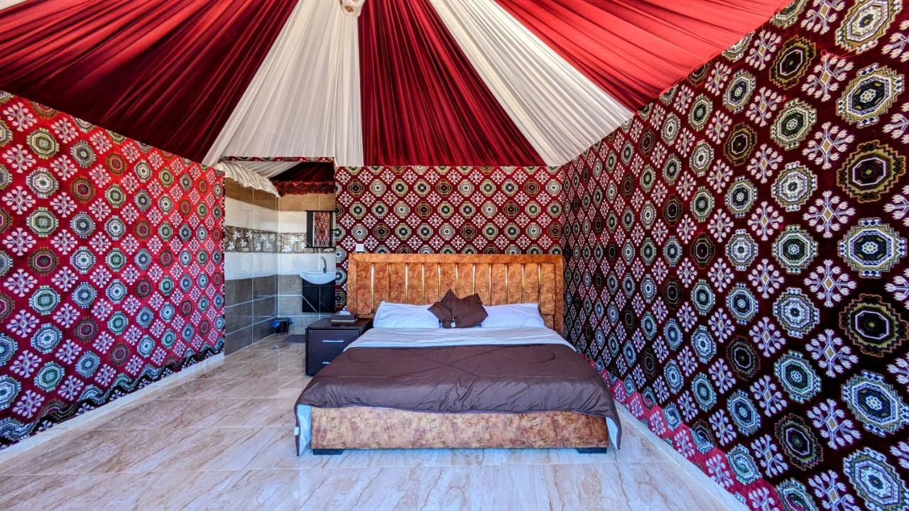Whydesert Camp & Tours 와디럼 외부 사진